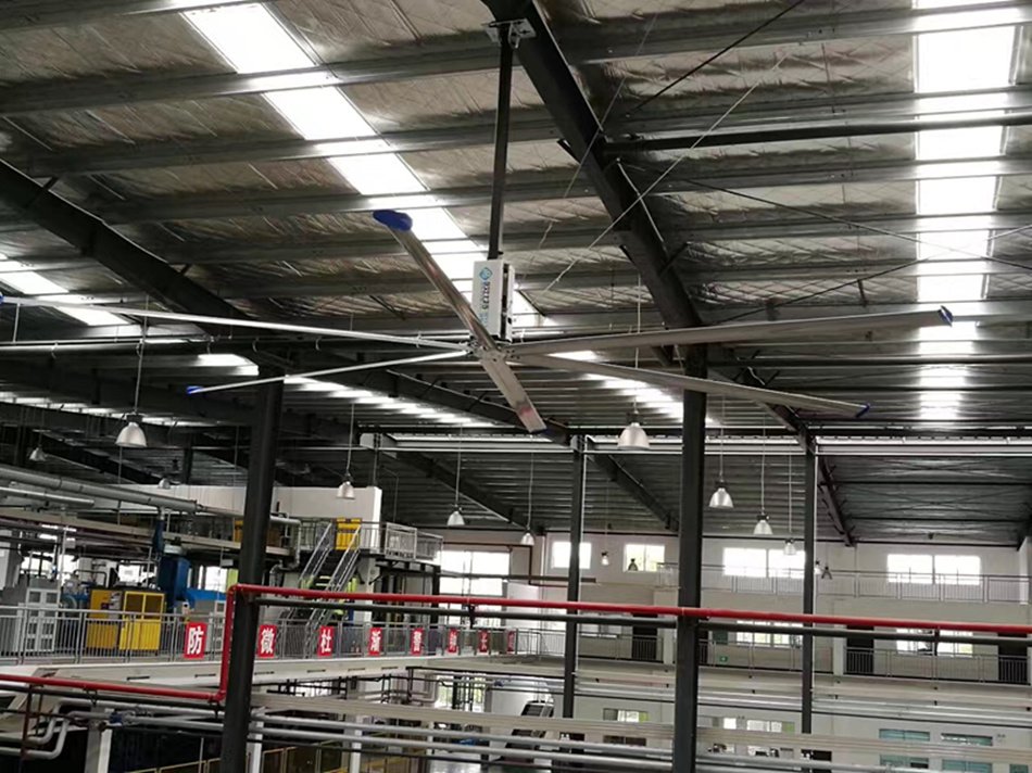 大型工業(yè)吊扇，一款幫您賺錢的高大空間降溫通風(fēng)利器！瑞兆為您提供高大空間降溫完美解決方案。