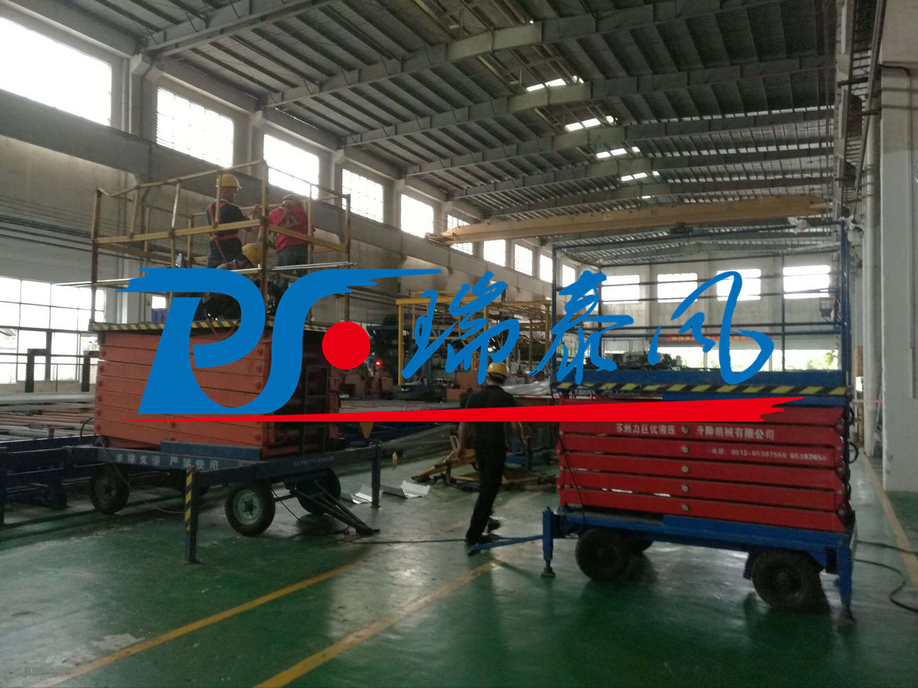 湖北瑞兆瑞泰風(fēng)工業(yè)吊扇-告別傳統(tǒng)廠房降溫通風(fēng)，引領(lǐng)未來(lái)科技新潮流！